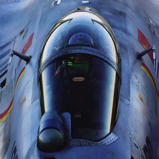 想当海军飞行员吗？机会来了