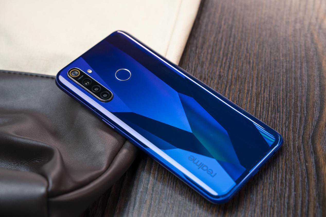 realme Q上手评测：骁龙712+4800万超广角四摄，越级之路再起航？