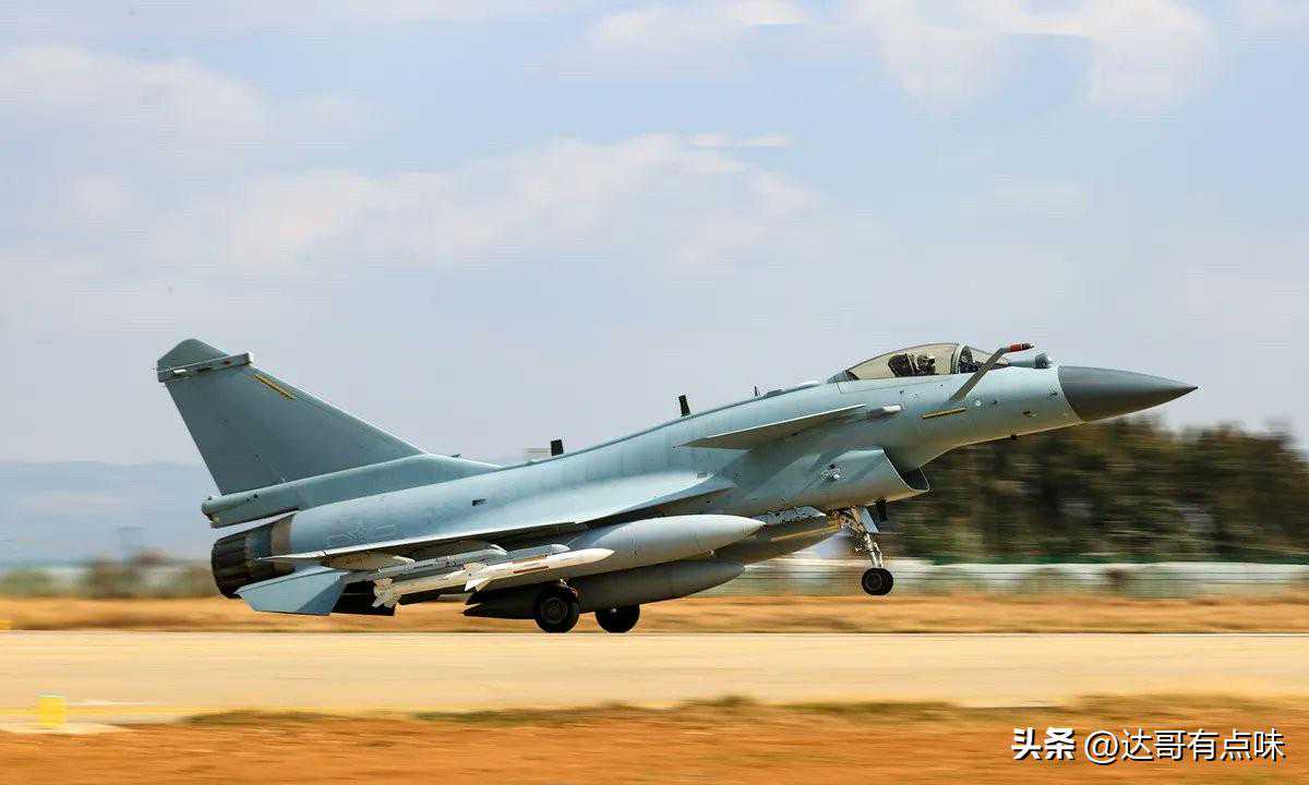 八一飞行表演队换装歼10C，为何仍使用俄罗斯AL31F发动机？