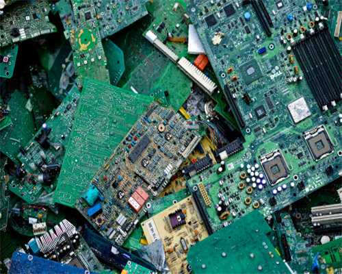 “三夏”一线丨肥城：秸秆打捆巧利用 变“生态包袱”为“绿色财富”