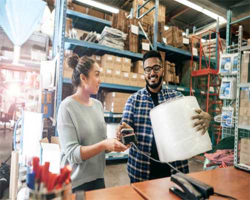 钦州一艘渔船被拍卖，140万就成交，价格还高了