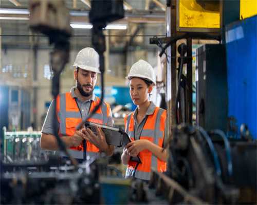 北凌绝顶——1960年中国首次登顶珠穆朗玛峰始末