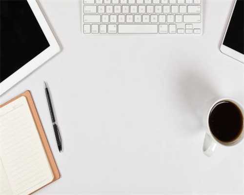 斯堪尼亚Super同款动力链，长头美式生活舱，带你看万国LT牵引车