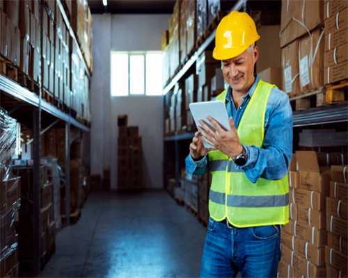 社旗县李店镇：助农秋收忙